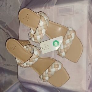 A New Day Woman's Shoes